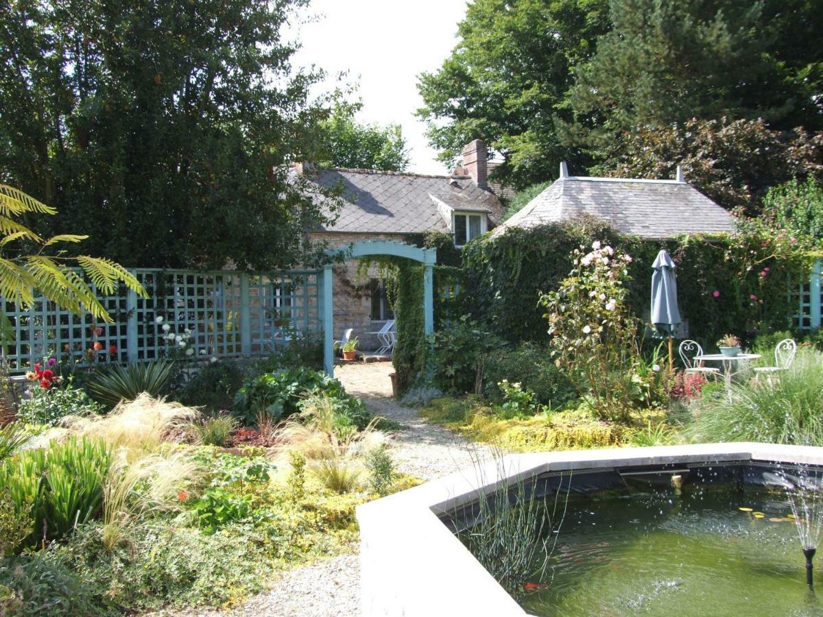 Le Glycine A Manoir Sainte Cecile Lejlighed Juvigny-Val-d'Andaine Eksteriør billede